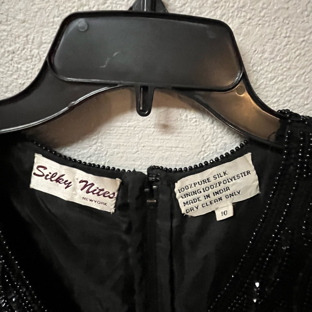 Elegant Black Sequin Mini Dress - Picture 2 of 3